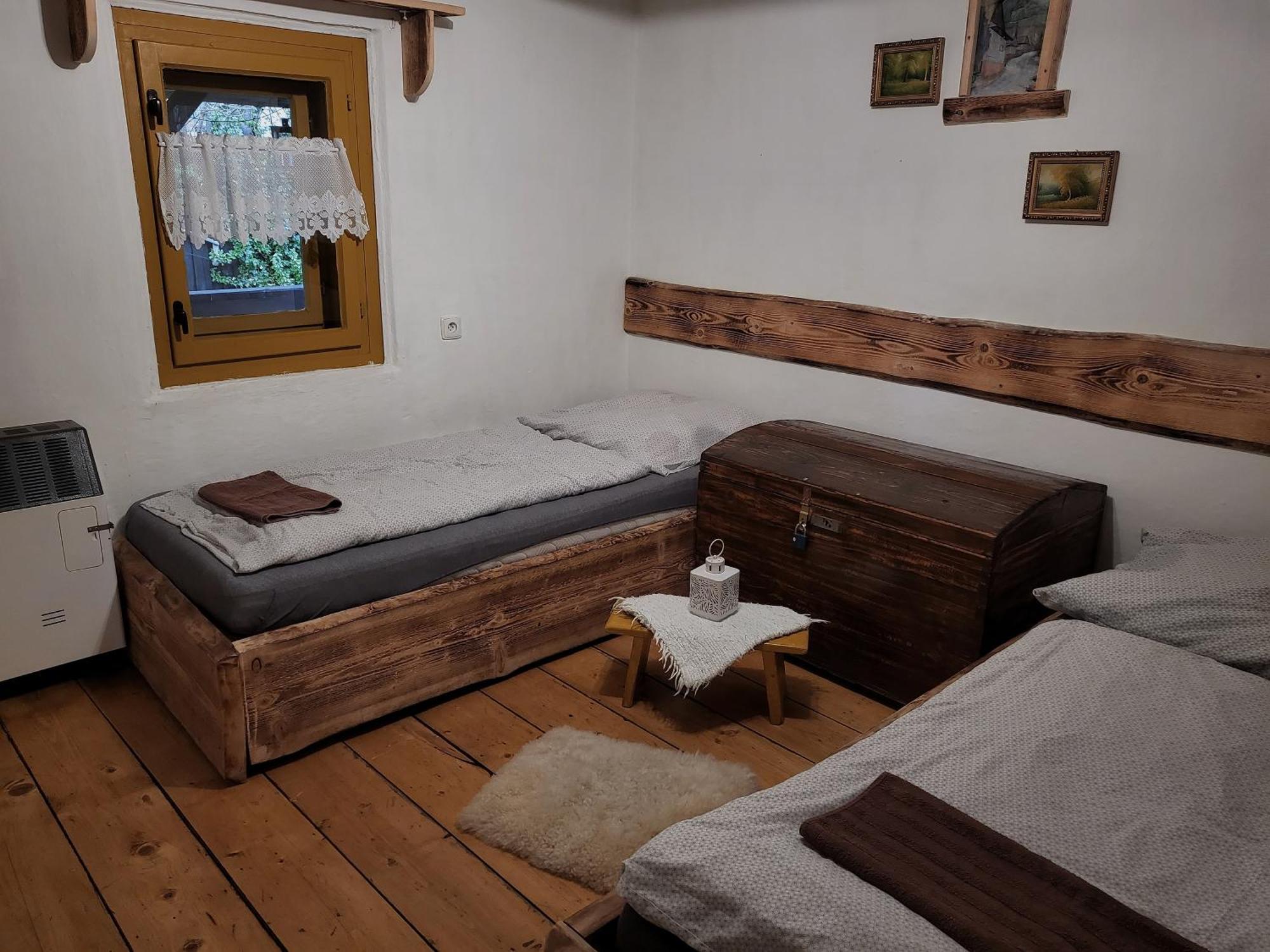 Drevenica M&P Appartement Bešeňová Buitenkant foto