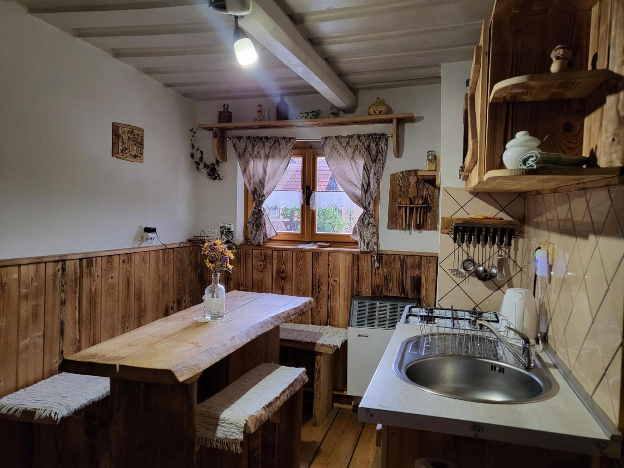 Drevenica M&P Appartement Bešeňová Buitenkant foto
