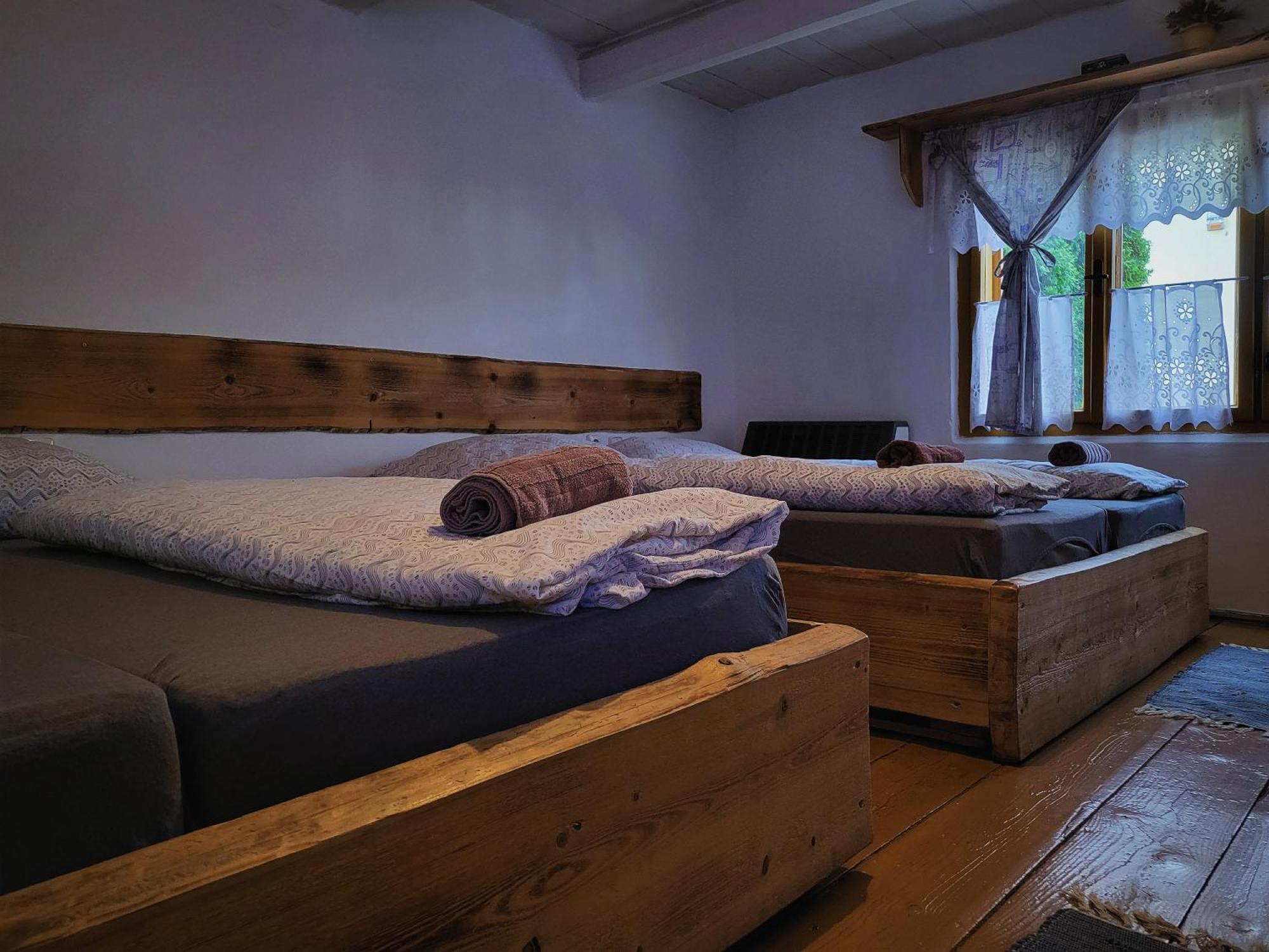 Drevenica M&P Appartement Bešeňová Buitenkant foto